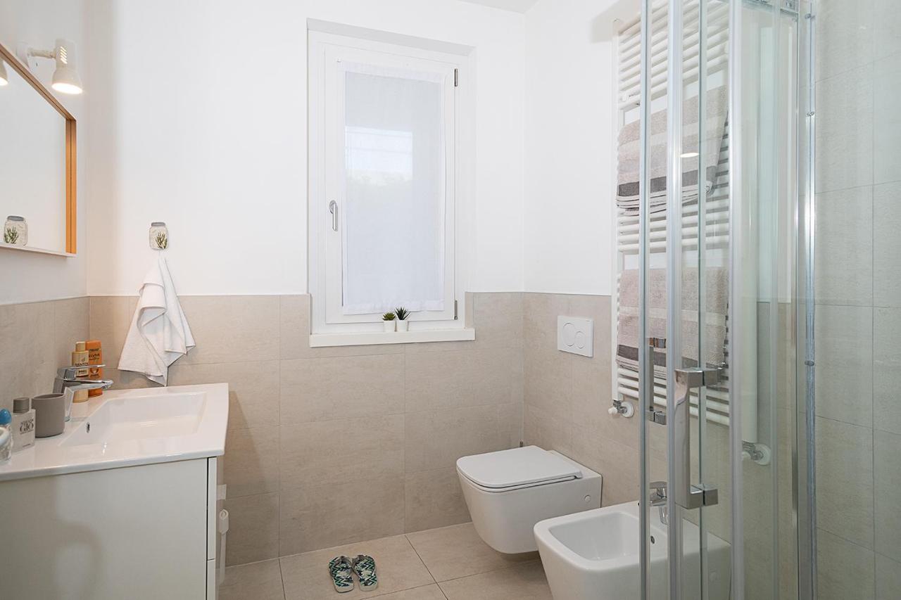 לאזיסה Apartment Brezza Di Lago - Regarda Travel מראה חיצוני תמונה